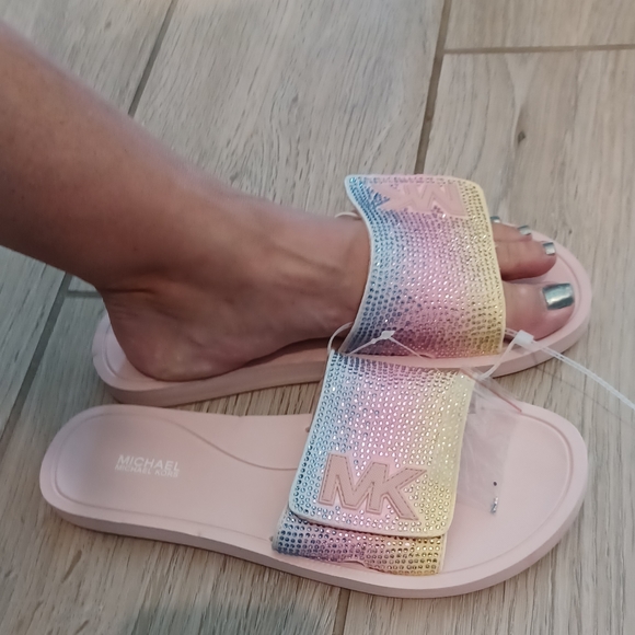 Michael Kors MK Sequined Rainbow Embellished Slide Sandal Women’s Size 9 W/Flaw - Picture 15 of 15